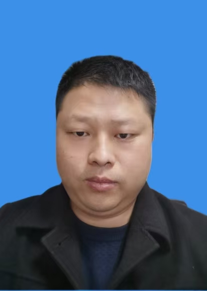 万鹏