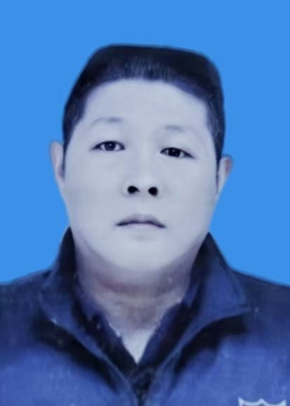 严小宾