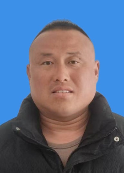 于海龙