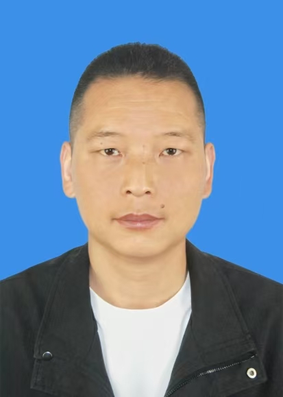 于跃平