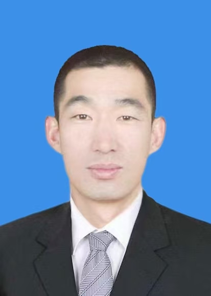 于青弘