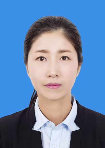 代凤伟