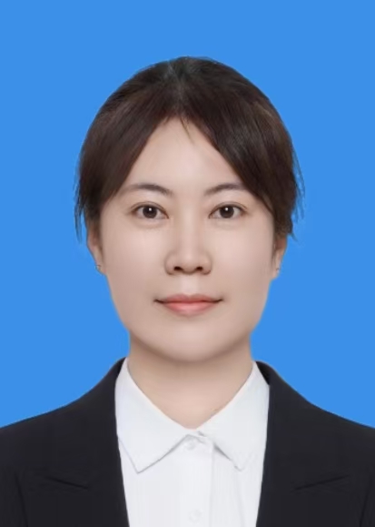 仲萍