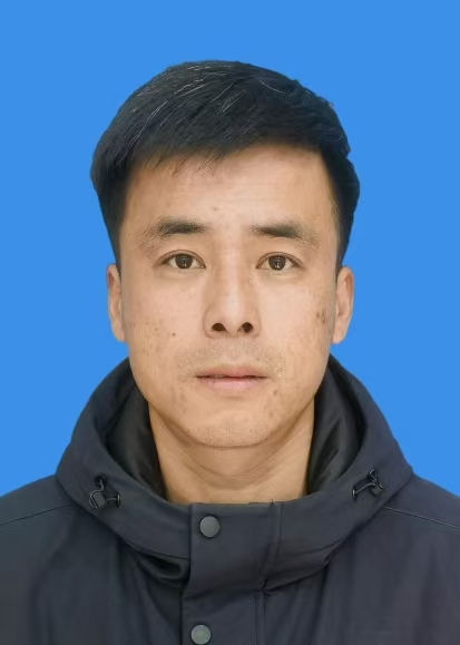 伍磊