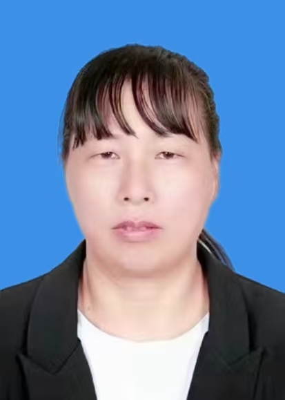 何彩连