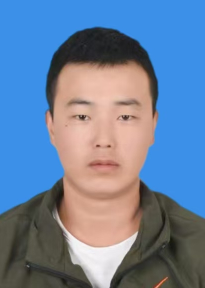 何殿忠