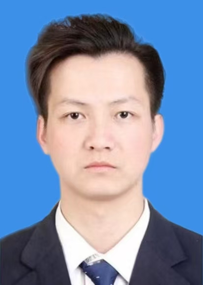 何跃