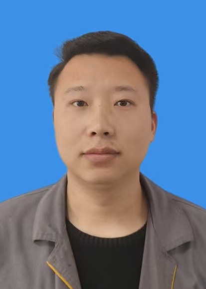 何轩