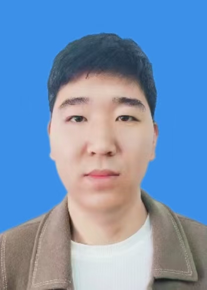 何鑫