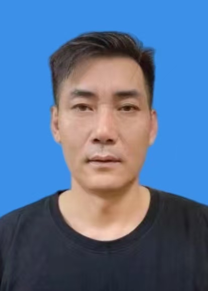 余构钦