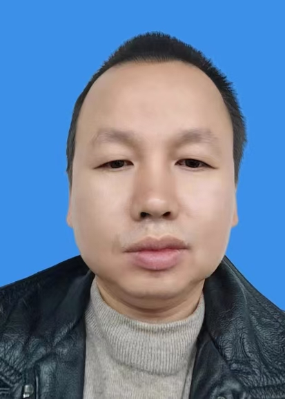 俞朔锋