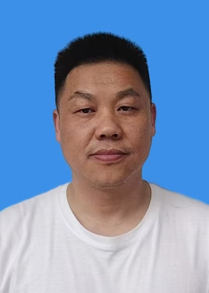 倪健