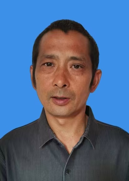 冯均