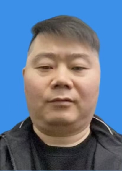 刘日佳