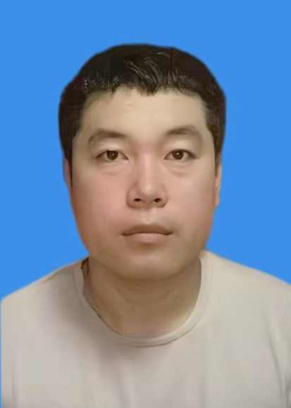 刘鹏飞