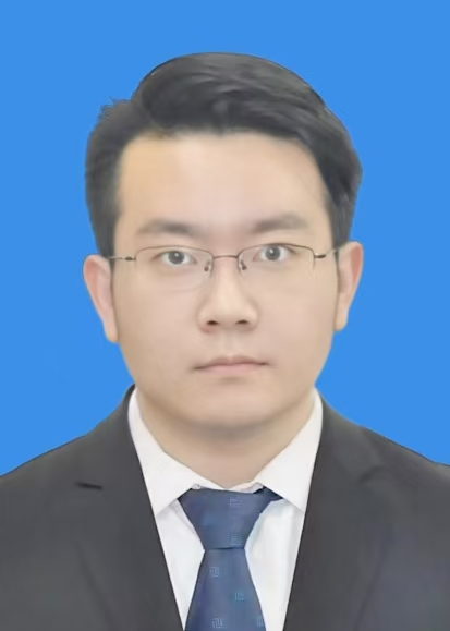 卓鑫磊