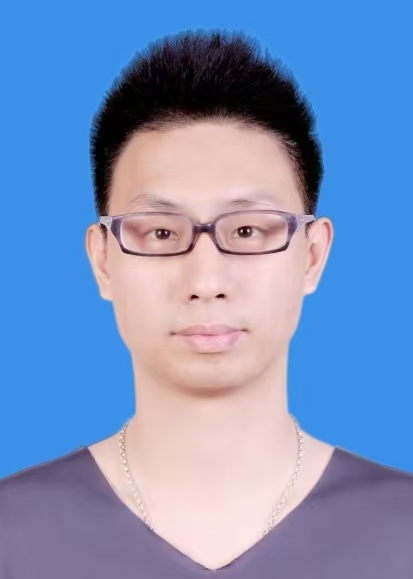 卢文龙