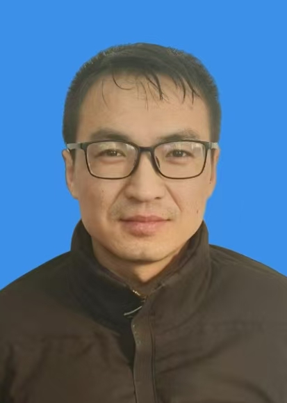 吴琦
