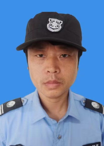吴路荣