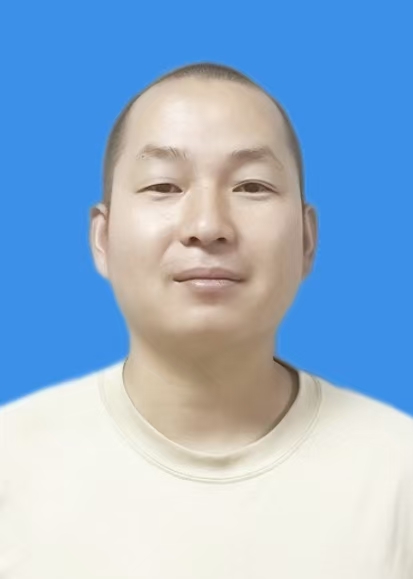 吴龙