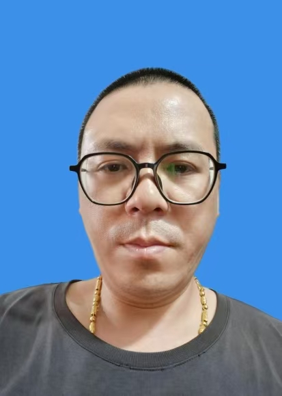 周伟伟
