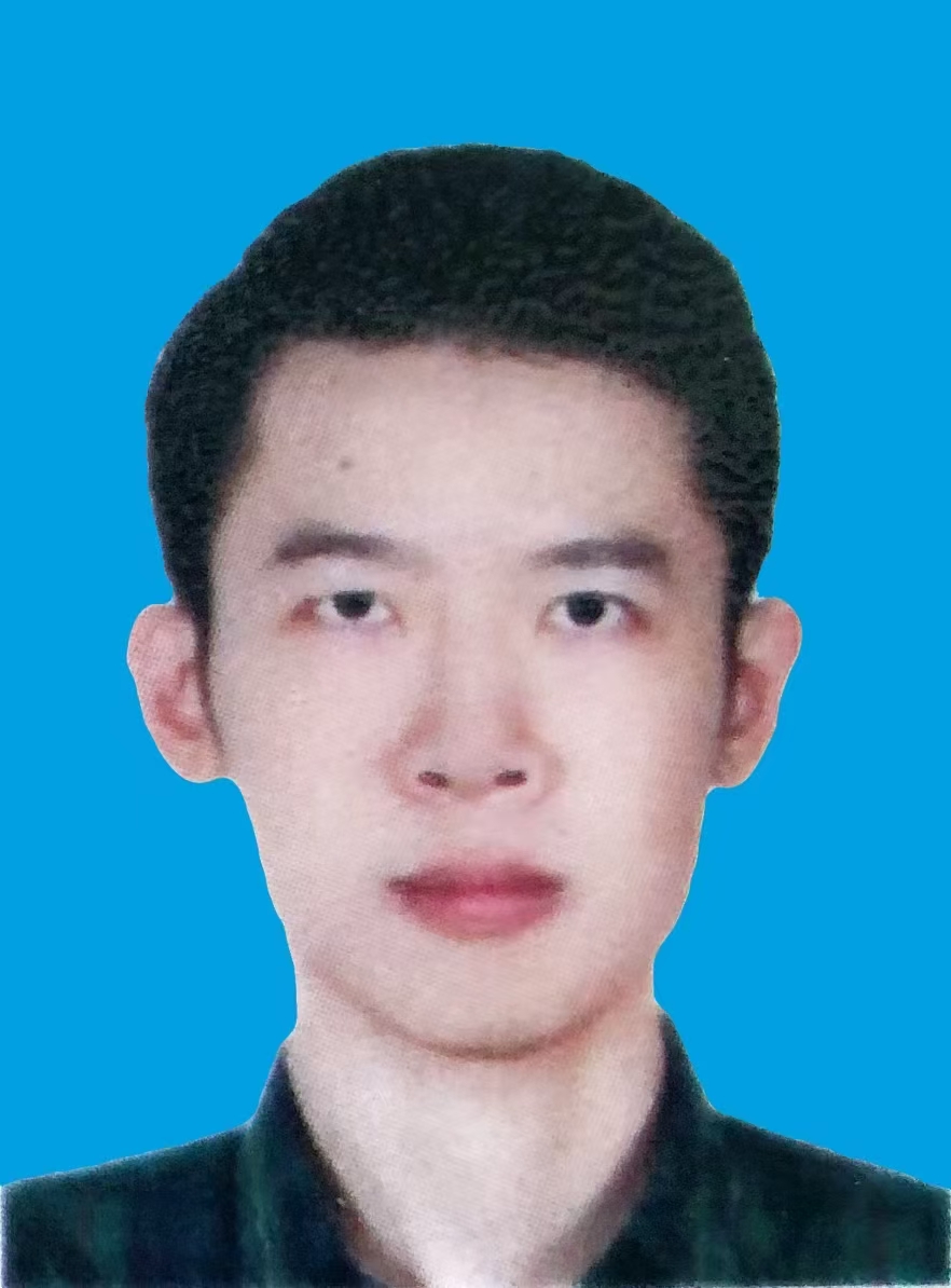 周强