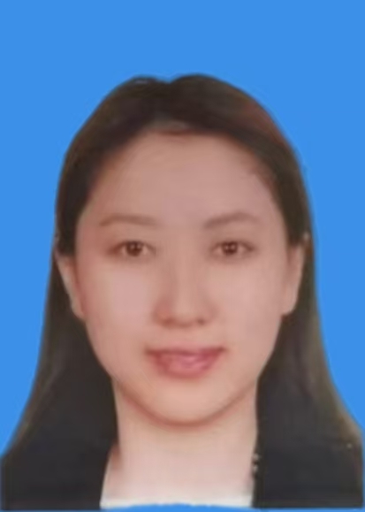 周玲