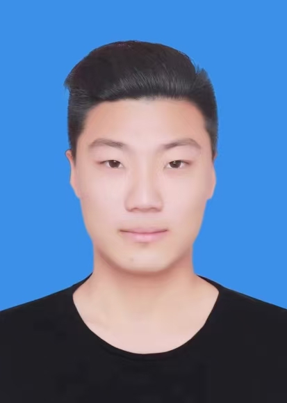 姚希彤