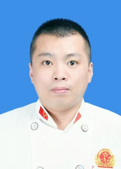 孟令双