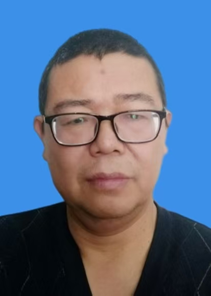 寇团杰