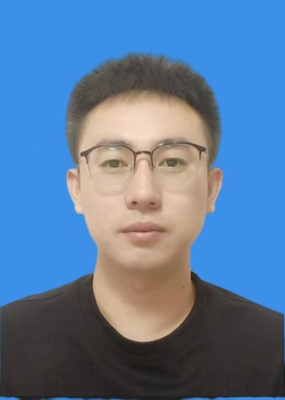 屈志诚