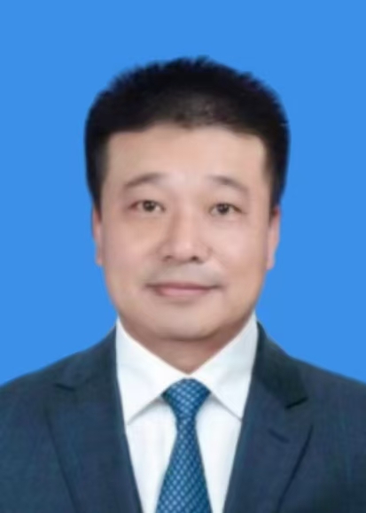 师学伟