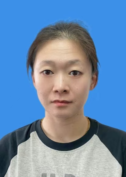 常莹