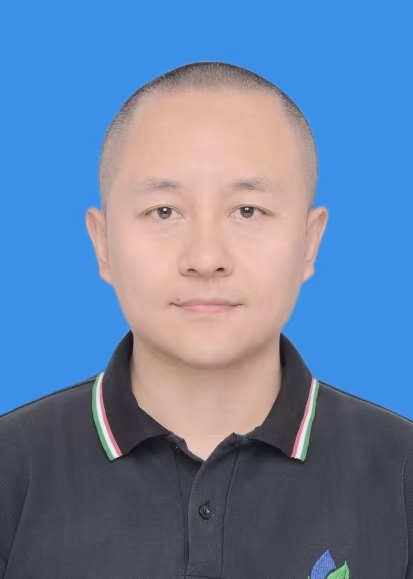 张世雄