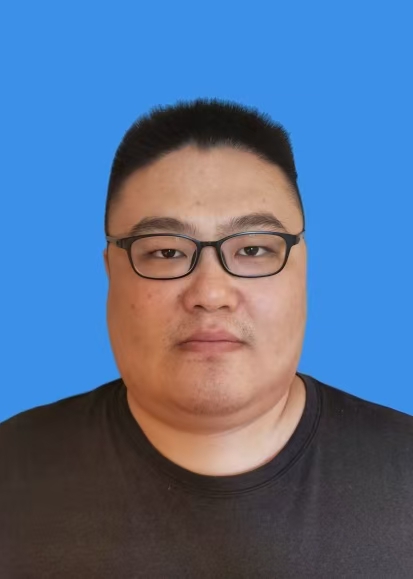 张侃侃