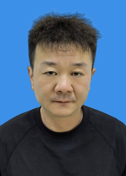 张卡达