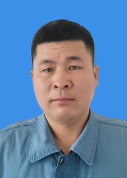 张国栋