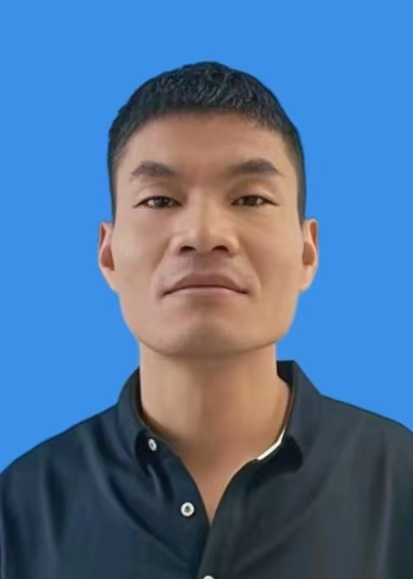 张坤