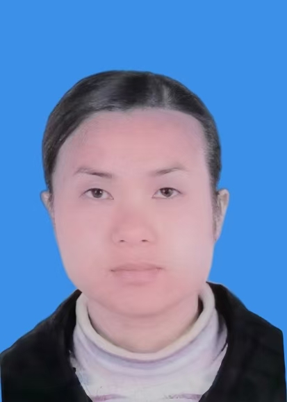 张小英
