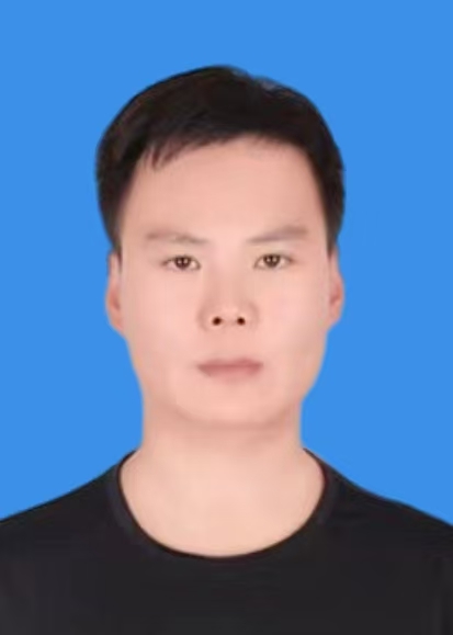 张志华