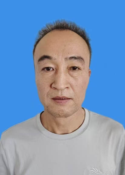 张振龙