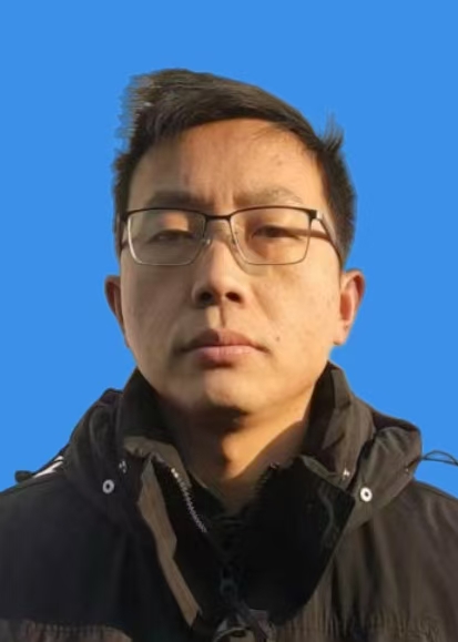 张桂海 