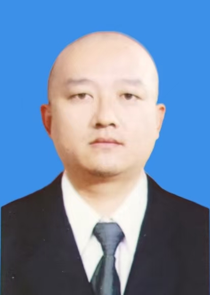 张洪伟