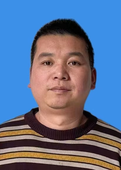 张磊