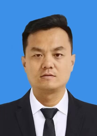 张立君