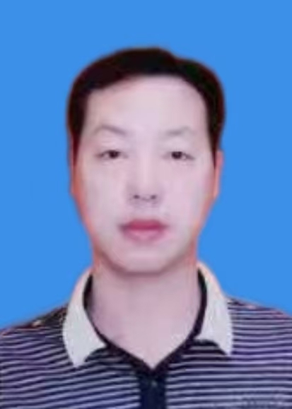 张纯秋