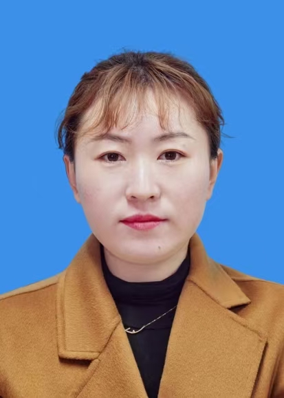 张莉