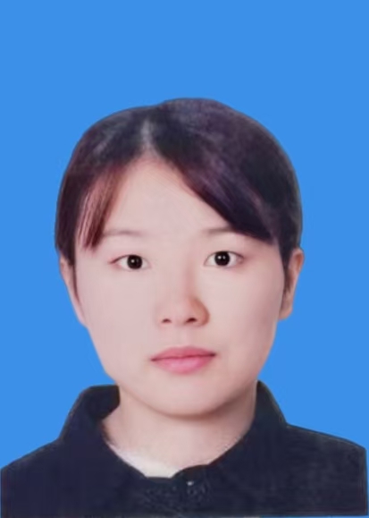 张雯