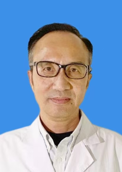 彭成