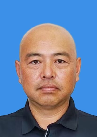 彭雷雷